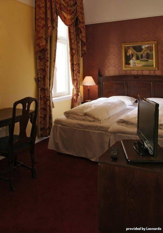 Grand Hotel Halden Rum bild